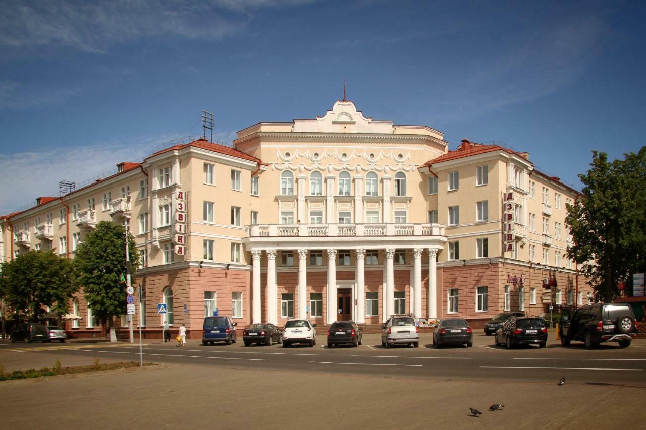 Dvina Hotel Polatsk Exterior photo