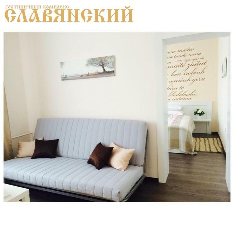 Dvina Hotel Polatsk Exterior photo